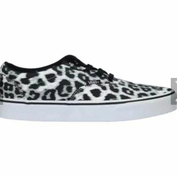 Vans Snow Leopard lace up, NIB Women’s 7.5 - Picture 2 of 5